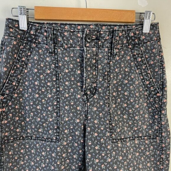 American Eagle high rise floral button fly cargo grey pink pants size 0 - Picture 3 of 11